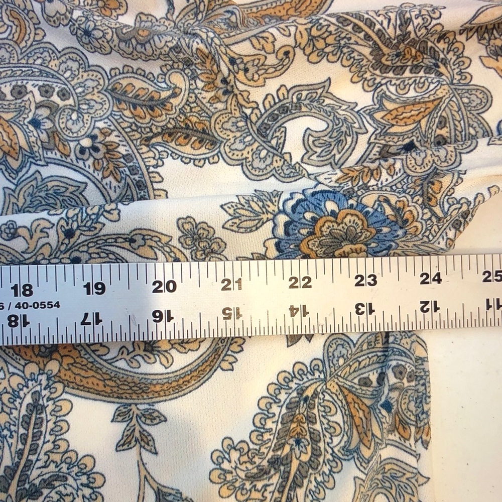 CURE White Paisley Tunic with Blue and Tan Motifs - Picture 2 of 6